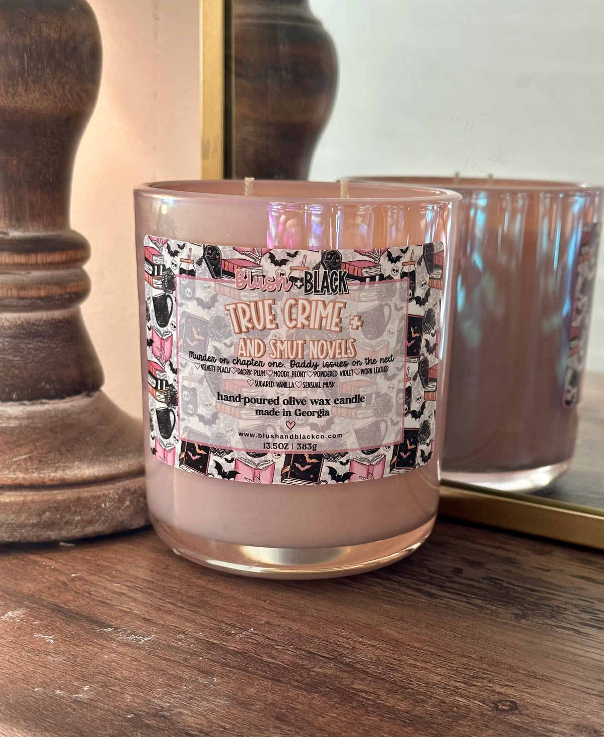 True Crime +Smut Novels 13.5oz Candle (17oz weight)